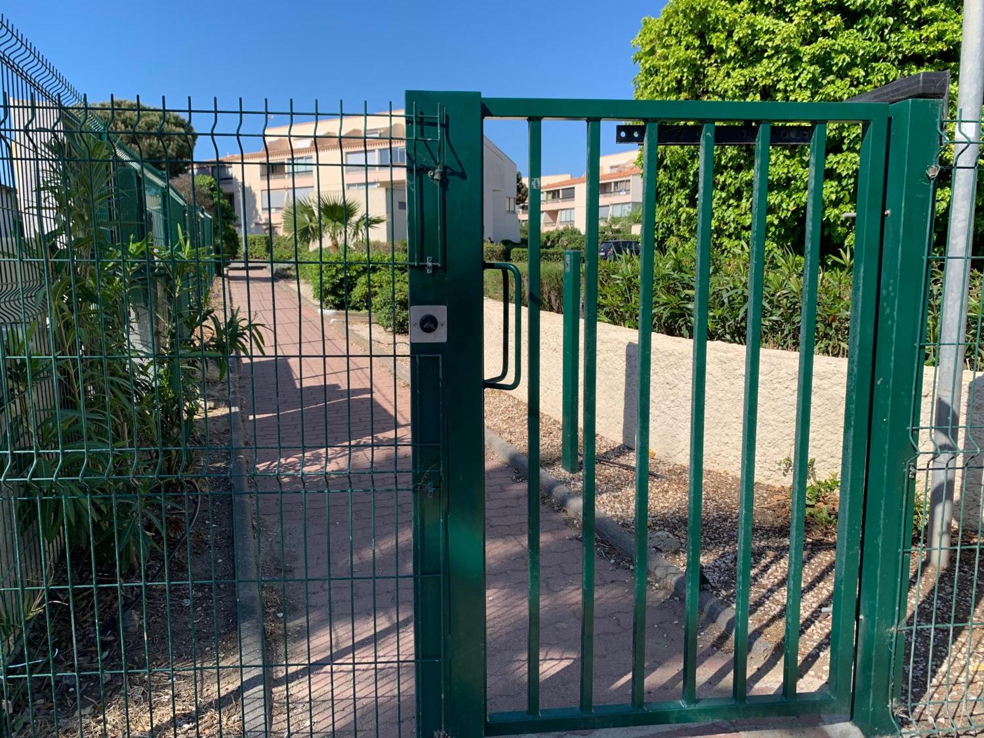 Le Petit Bora-Marseillan Plage -Residence Bora Bora-400M Plage D'Honneur Exteriör bild